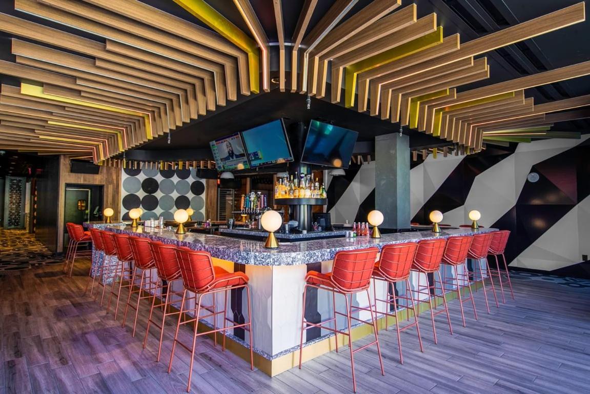 Virgin Hotels Las Vegas By Suiteness Extérieur photo